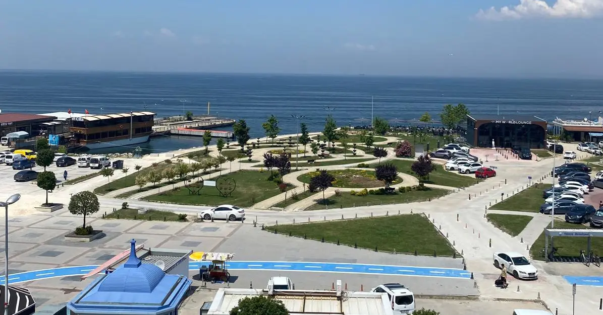 Yalova İli Genelinde Yeşil Alanlara Park Yapılması ve Parkların Onarılması İşi projesi saha fotoğrafı (2/6)