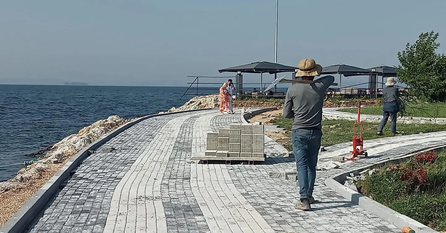 Yalova İli Genelinde Yeşil Alanlara Park Yapılması ve Parkların Onarılması İşi projesi saha fotoğrafı (3/6)