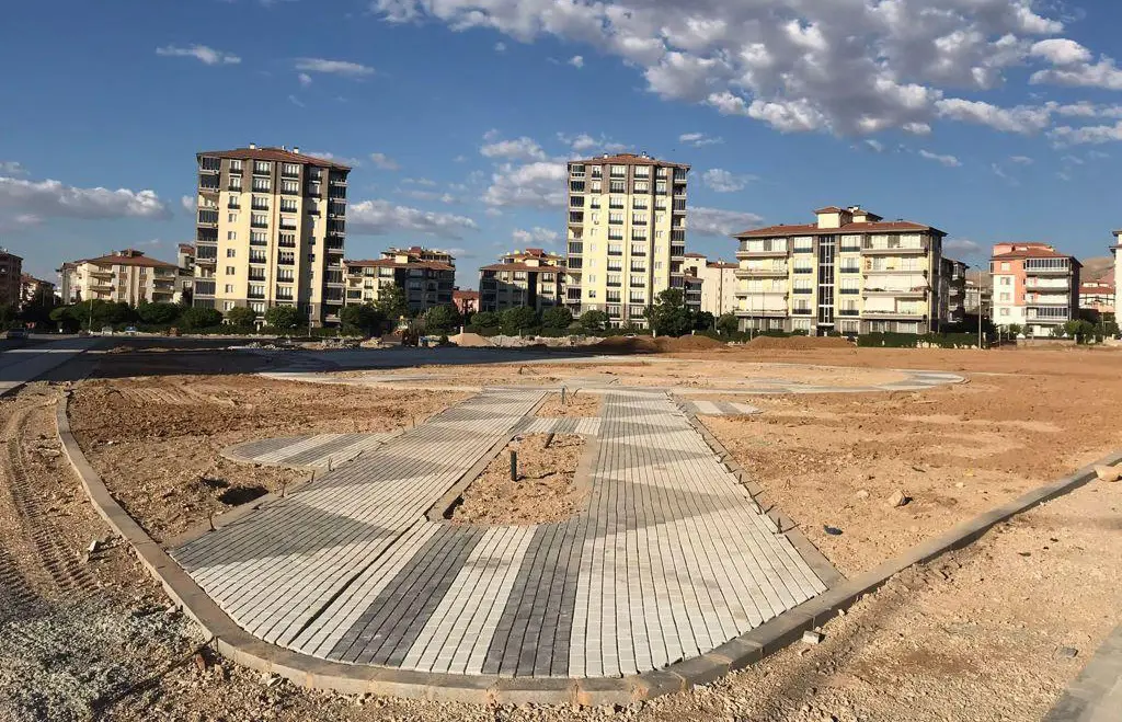 Malatya Yeşilyurt Belediyesi Muhtelif Parkların Tadilatı ve Yeni Park Yapımı İşi projesi saha fotoğrafı (4/6)